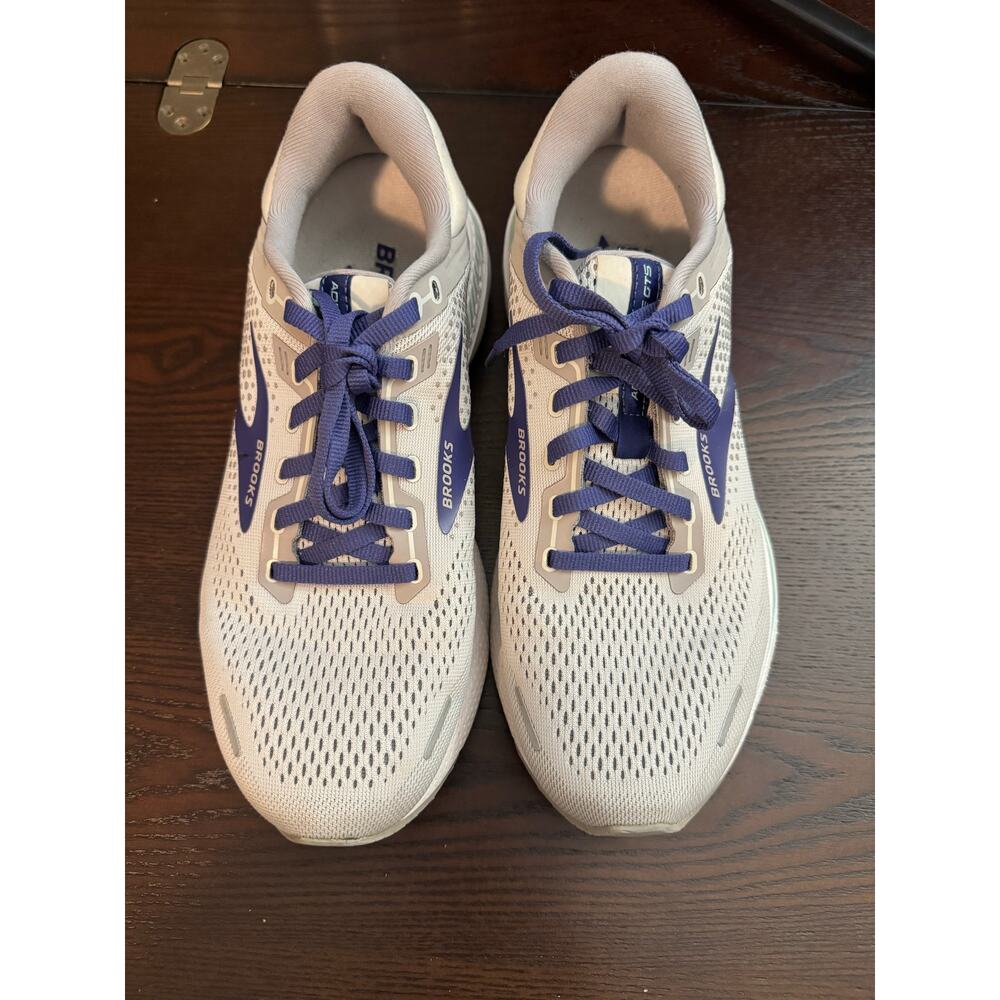 Brooks Womens Adrenaline GTS 22 Sneaker Alloy Gray Blue Green 9.5B Medium